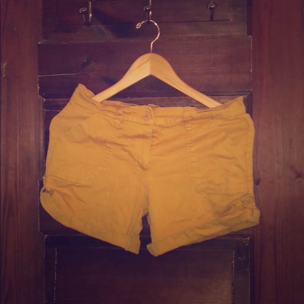Gold High Waisted Stretch Cuffed Shorts